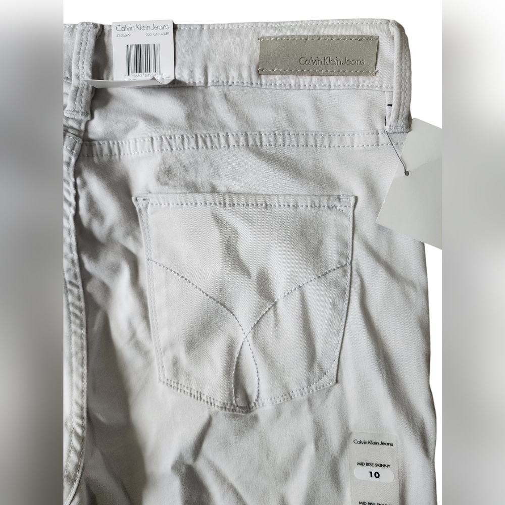 CALVIN KLEIN Women's light grey skinny jeans, size 10, cotton, mid rise, NWT - Picture 5 of 7